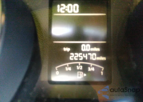 2015 Volkswagen Jetta 1.8T Se z USA, uszkodzony, nr VIN 3VWD17AJ2FM241138